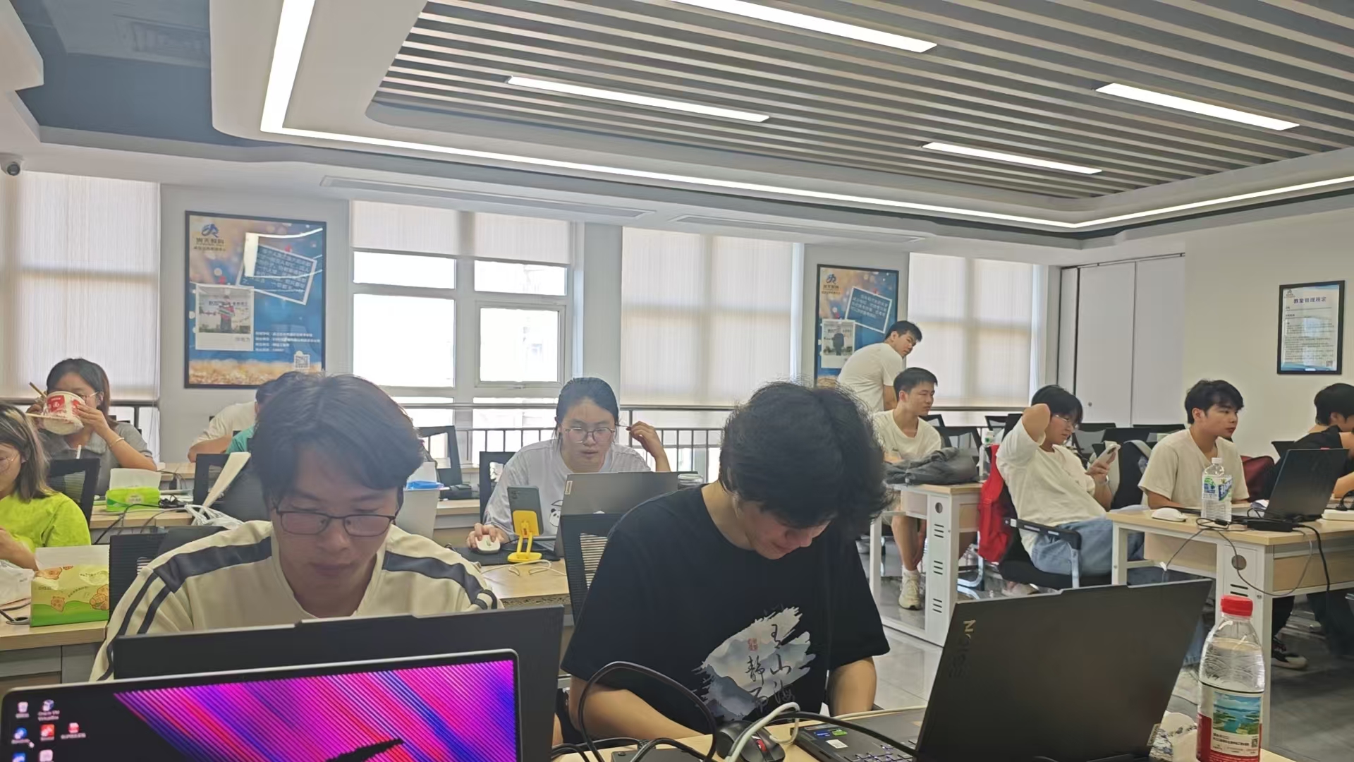 网络公司招聘要求H3CIE的多吗