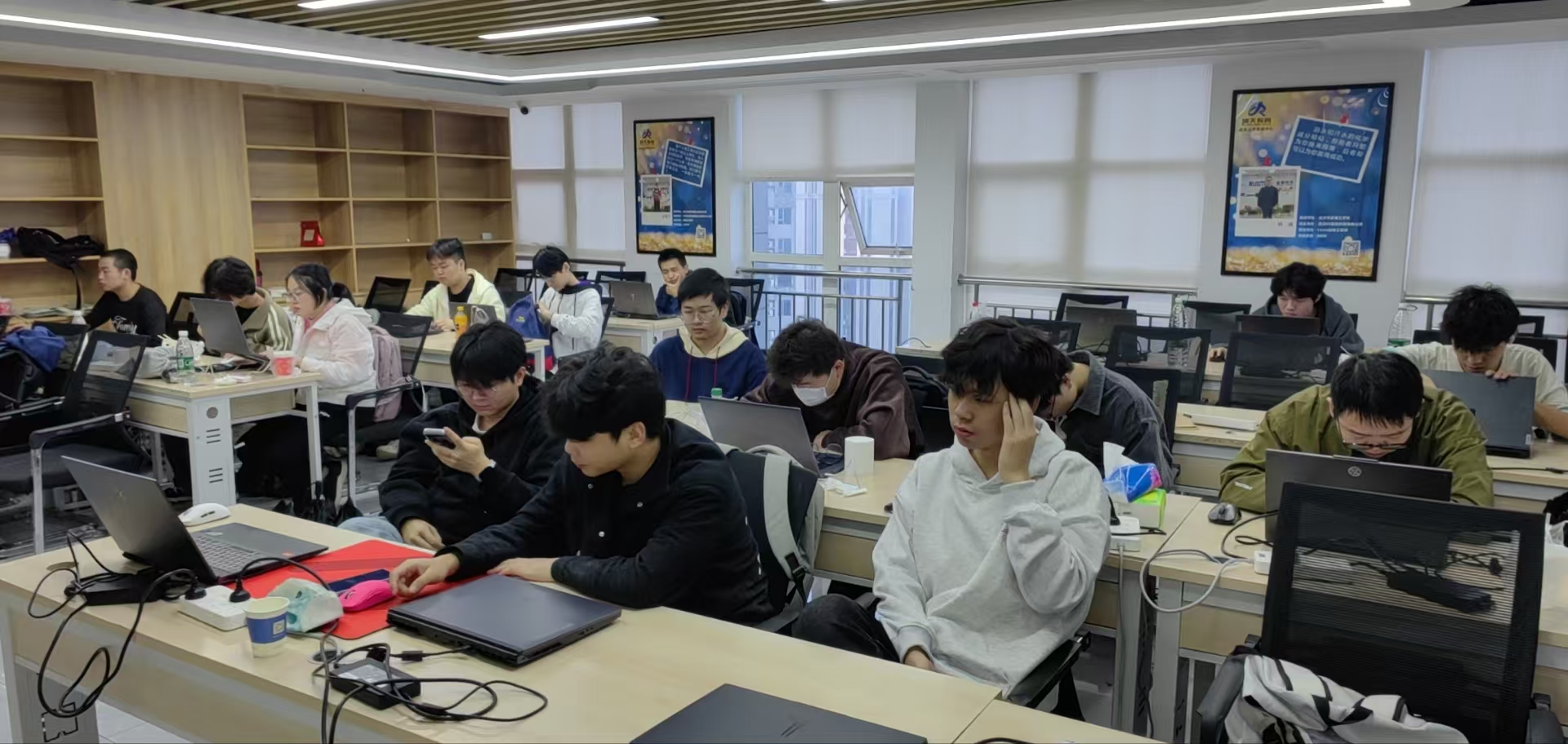 <strong>云网融合发展趋势 网工转型路径</strong>